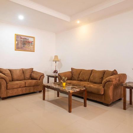 Hotel RedDoorz near Exit Toll Moh. Toha Bandung Exterior foto
