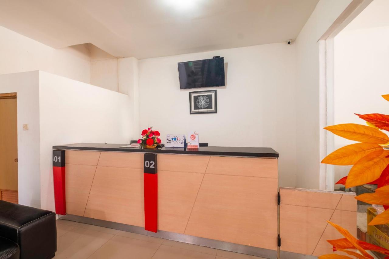 Hotel RedDoorz near Exit Toll Moh. Toha Bandung Exterior foto
